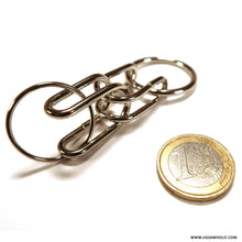 Load image into Gallery viewer, Chain - wire puzzle