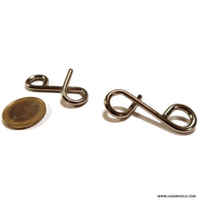 Load image into Gallery viewer, Elegant - wire puzzle