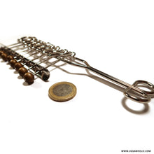 Load image into Gallery viewer, Fishbone - wire puzzle
