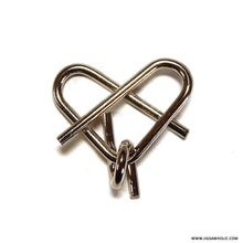 Load image into Gallery viewer, Spiral Hearth - wire puzzle