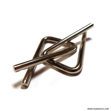 Load image into Gallery viewer, Triangles - wire puzzle